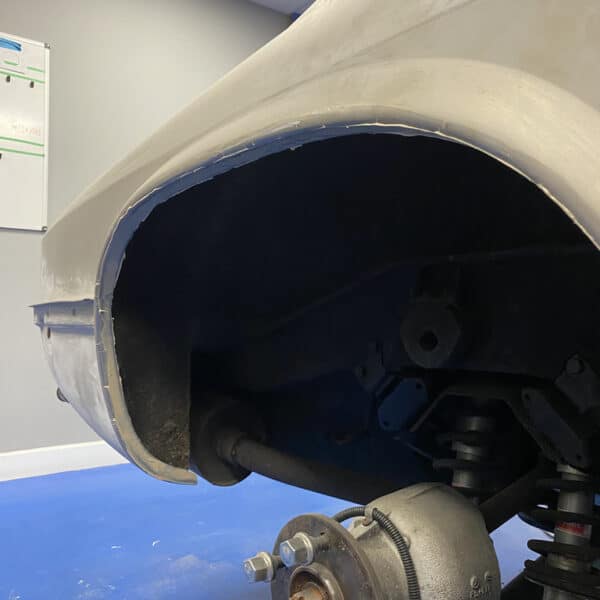 200126 1991 Jaguar XJS Sanding for Priming 9