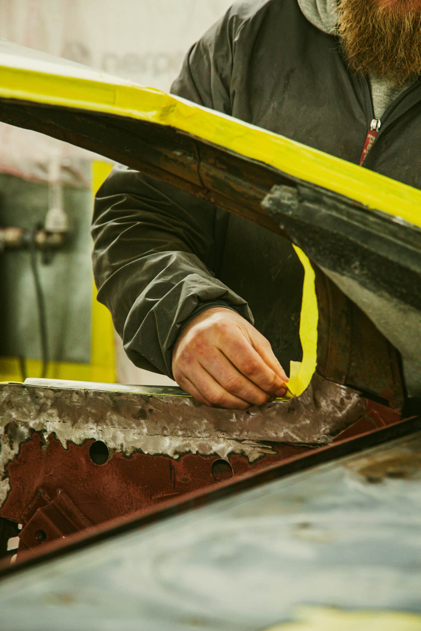 210126 1970 Aston Martin DBS Floors Engine Bay Painted 4 scaled