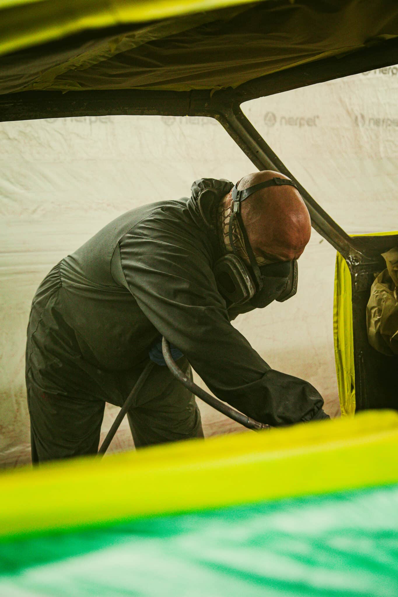 210126 1970 Aston Martin DBS Floors Engine Bay Painted 60 scaled