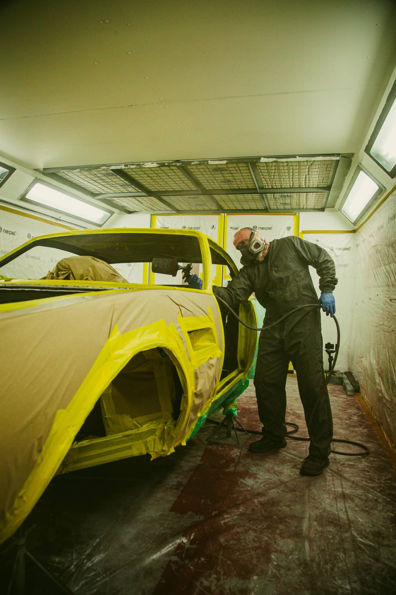 210126 1970 Aston Martin DBS Floors Engine Bay Painted 69 scaled