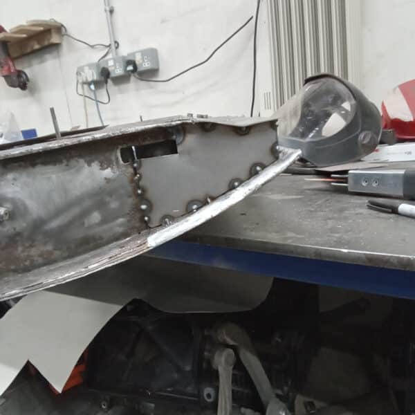 210126 1970 Aston Martin DBS Vantage Inner Door Repairs 15