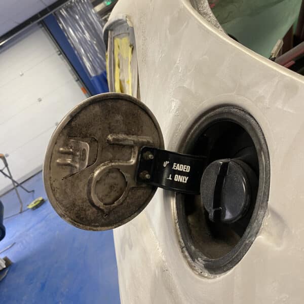 210126 1991 Jaguar XJS Fuel Car and Boot Panel Removed 2