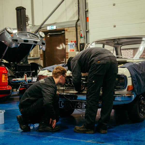 230126 1969 Audi 72L Fire Up 20