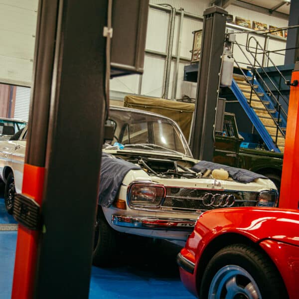 230126 1969 Audi 72L Fire Up 5