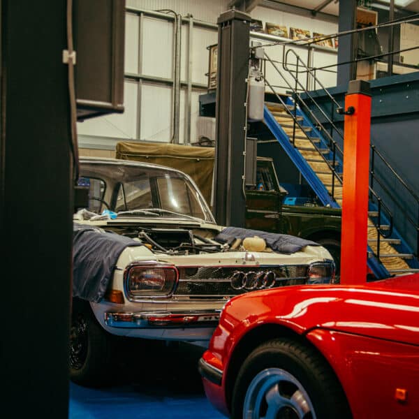 230126 1969 Audi 72L Fire Up 6