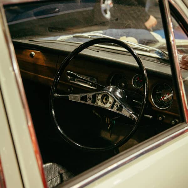 230126 1969 Audi 72L Fire Up 8