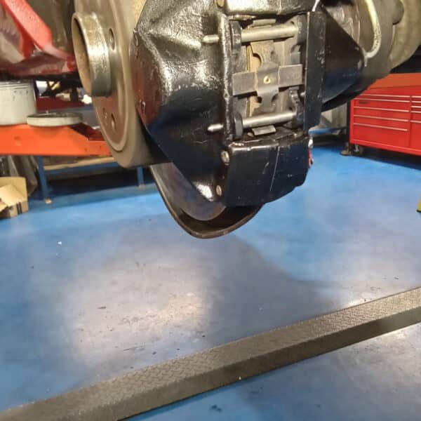 230126 1987 Maserati BiTurbo Rear Brakes 2