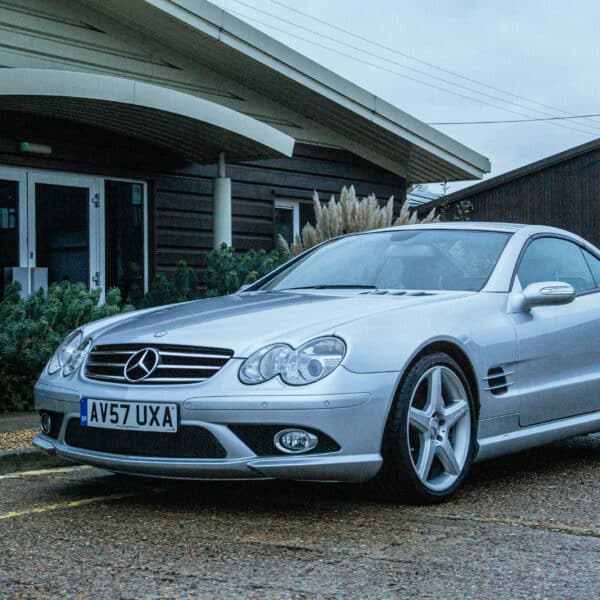 230126 2007 Mercedes SL55 AMG Arrival