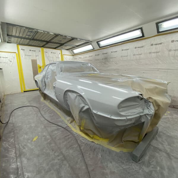 240126 1991 Jaguar XJS in Primer 7