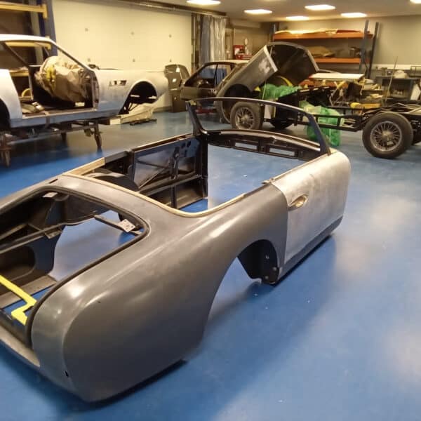 280126 1955 Aston Martin DB2 Drophead Body Removed