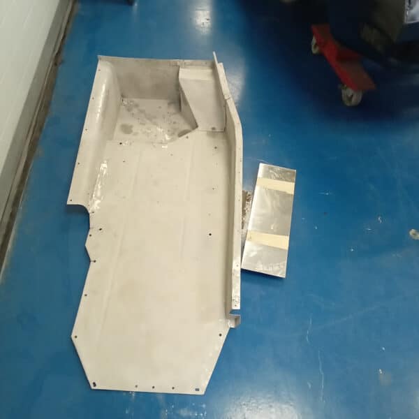 280126 1955 Aston Martin DB2 Drophead Floors Installed 8