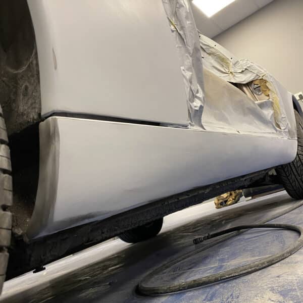 280126 1991 Jaguar XJS Block Sanding 26