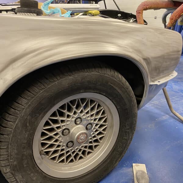 280126 1991 Jaguar XJS Block Sanding 33