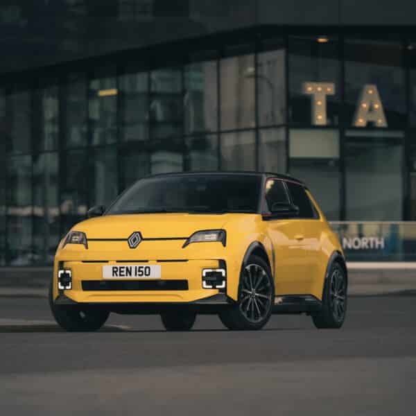 Renault 5 E Tech electric 1