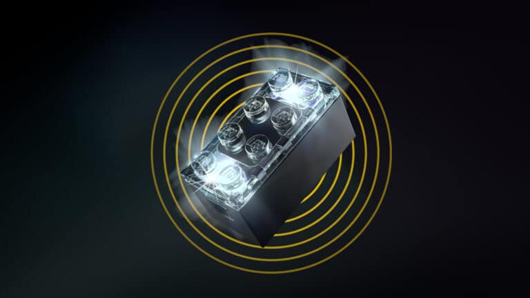 SMARTBrick Hero 16x9