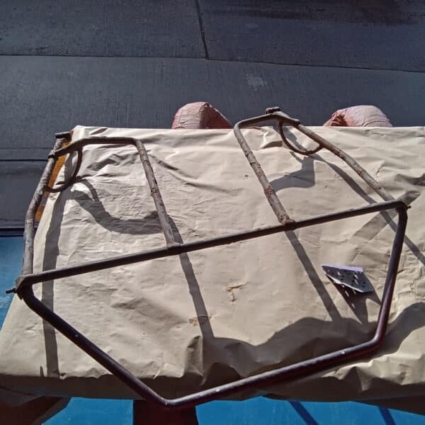 030226 1987 Maserati BiTurbo Spare Wheel Carrier Painted 3