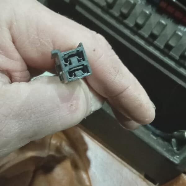 030226 1987 Maserati BiTurbo Stereo Brake Pedal and Boost Solenoid 21