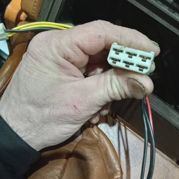 030226 1987 Maserati BiTurbo Stereo Brake Pedal and Boost Solenoid 23