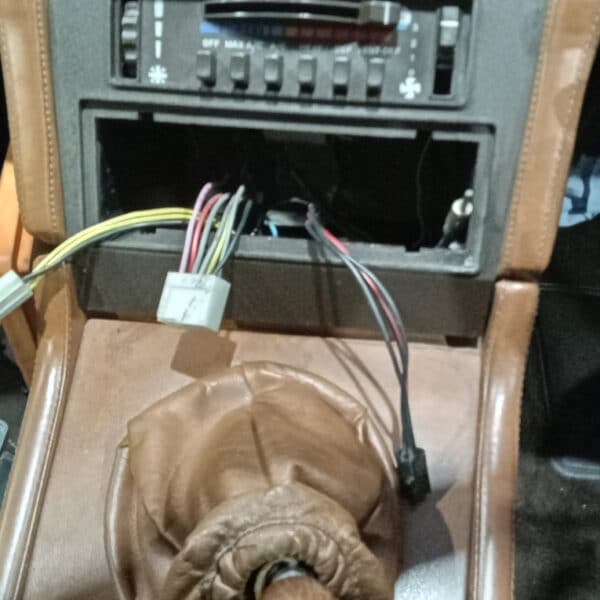 030226 1987 Maserati BiTurbo Stereo Brake Pedal and Boost Solenoid 24