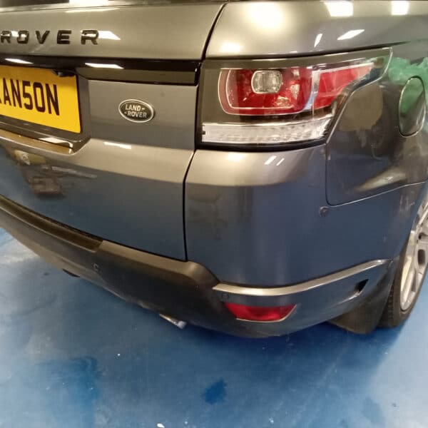 030226 2016 Range Rover Sport Boot Repair and New Wing Mirror 2