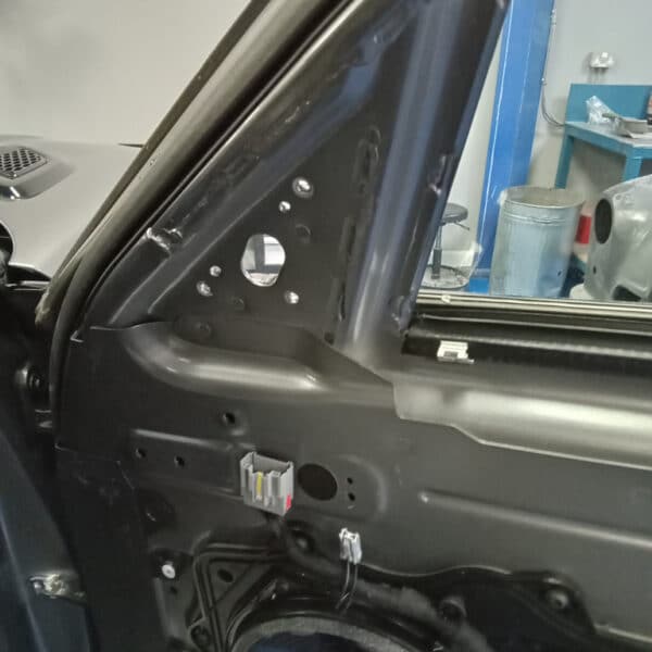 030226 2016 Range Rover Sport Boot Repair and New Wing Mirror 20