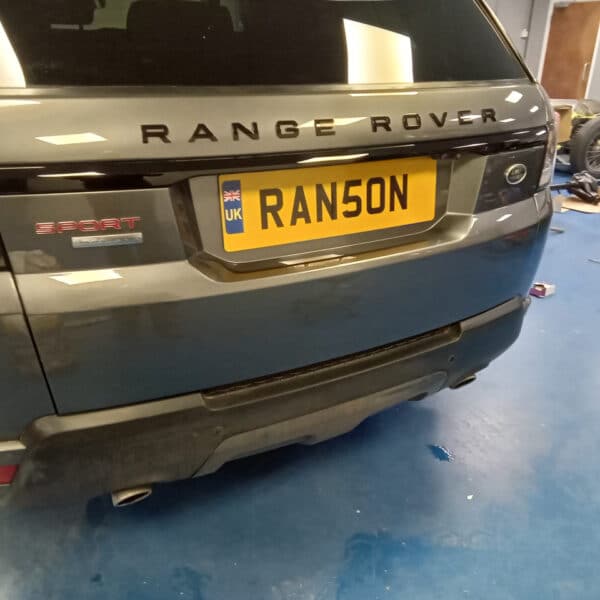 030226 2016 Range Rover Sport Boot Repair and New Wing Mirror