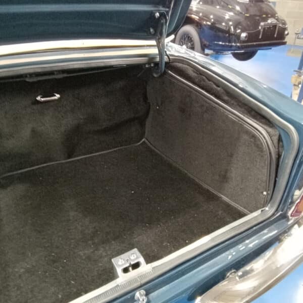 040226 1969 Aston Martin DB6 Volante Run Up and Boot Carpets 7