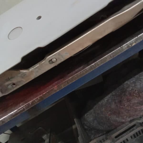 040226 1991 Jaguar XJS Broken Door Bolt