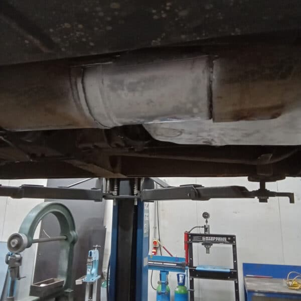 040226 1996 Bentley Continental R Heat Shield 2