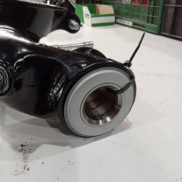 050226 1970 Aston Martin DBS Suspension Build 2