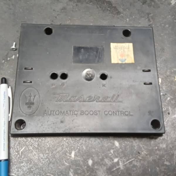 050226 1987 Maserati BiTurbo Automatic Boost Controller 2