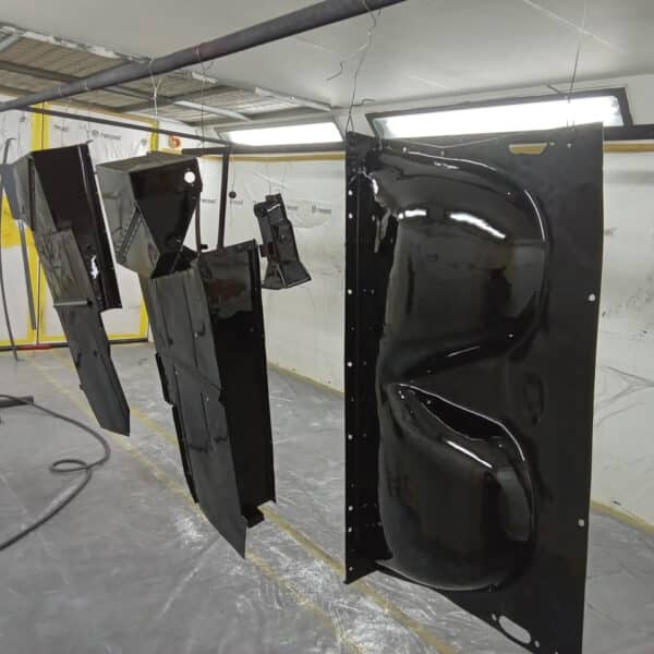 060226 1955 Aston Martin DB2 Drophead Floors in DTM 5