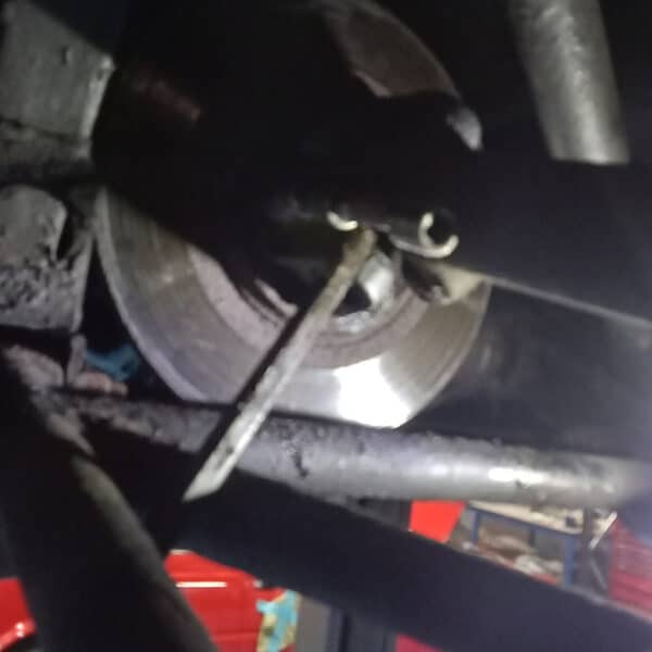 070226 1989 TVR Tasmin Rear Brakes 1