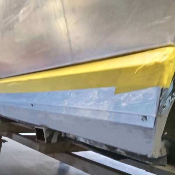 090226 1970 Aston Martin DBS Vantage Door Adjustments 4