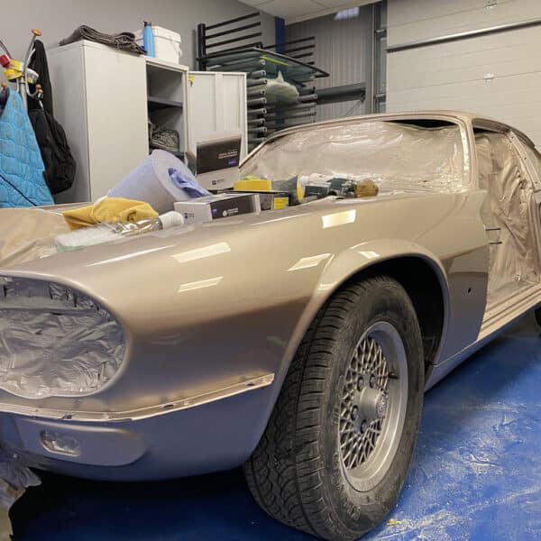 100226 1991 Jaguar XJS Body Painted 5