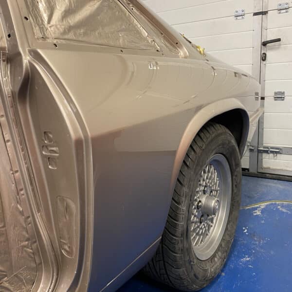 100226 1991 Jaguar XJS Body Painted 6