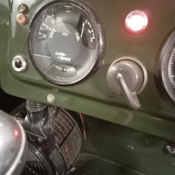 110226 1956 Land Rover Series 1 Fuel Sender 3