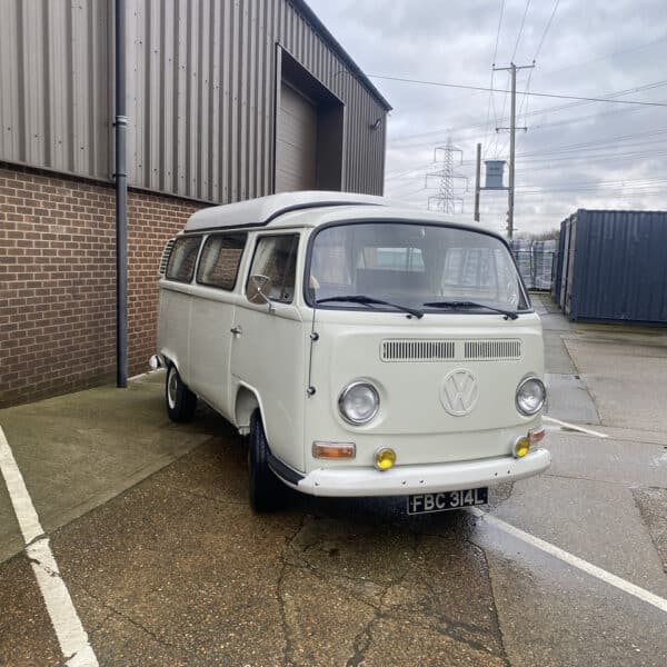 120226 1972 VW Type 2 Transport 3