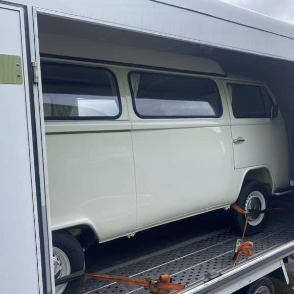 120226 1972 VW Type 2 Transport
