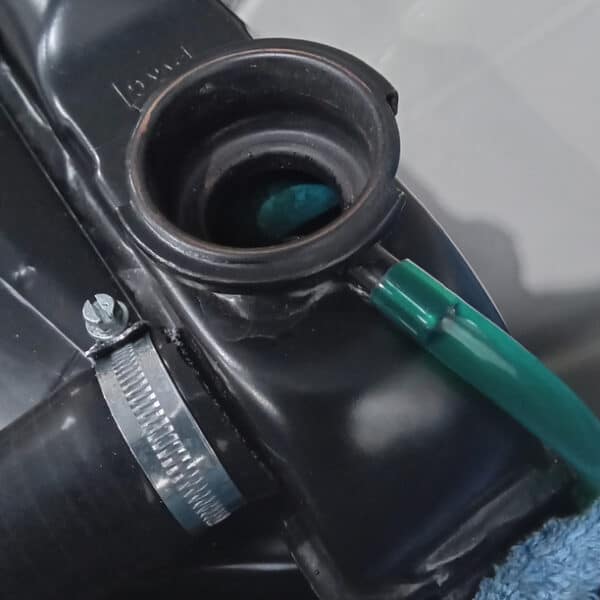 130226 1969 Audi 72L Cooling System