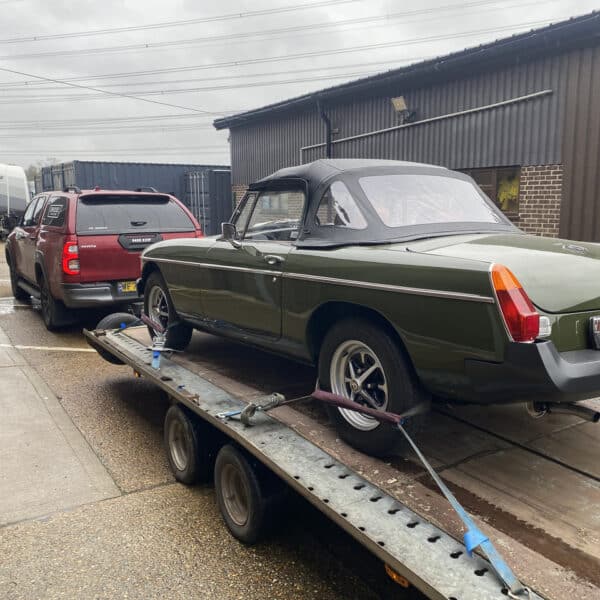 130226 1975 MGB Roadster Transport to Last Transmission 3