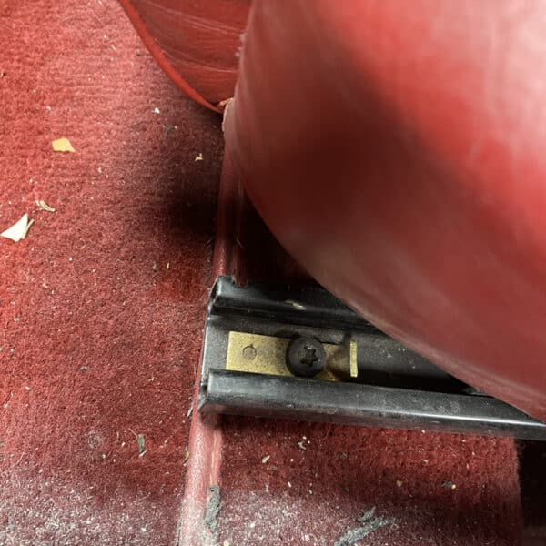 140226 1991 Jaguar XJS Seats and Interior Removed for Treating 3