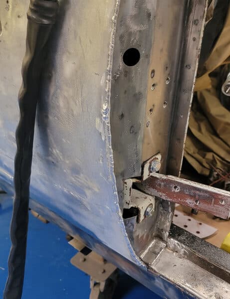 170226 1970 Aston Martin DBS Vantage Welding 4