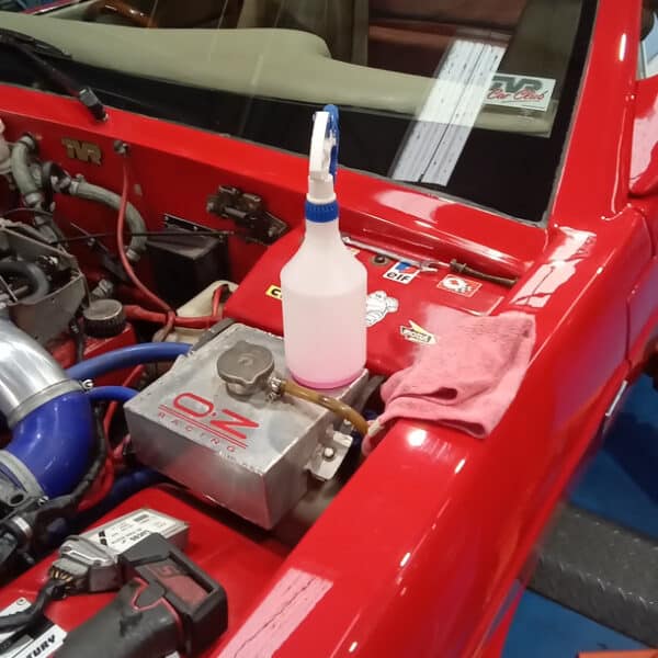 170226 1989 TVR Tasmin Cooling System Refill 7