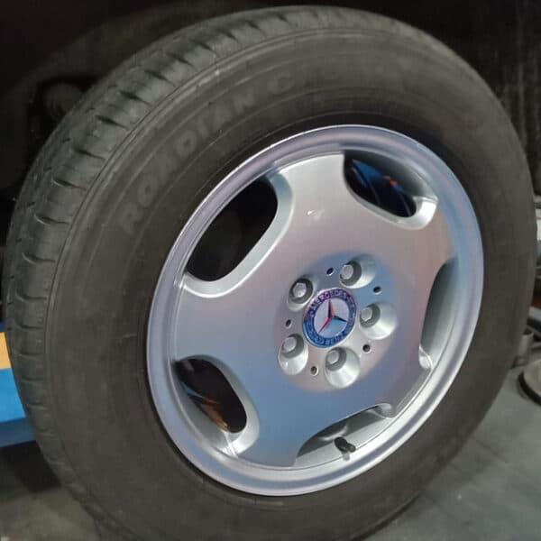 170226 2005 Mercedes Vito Wheels 4