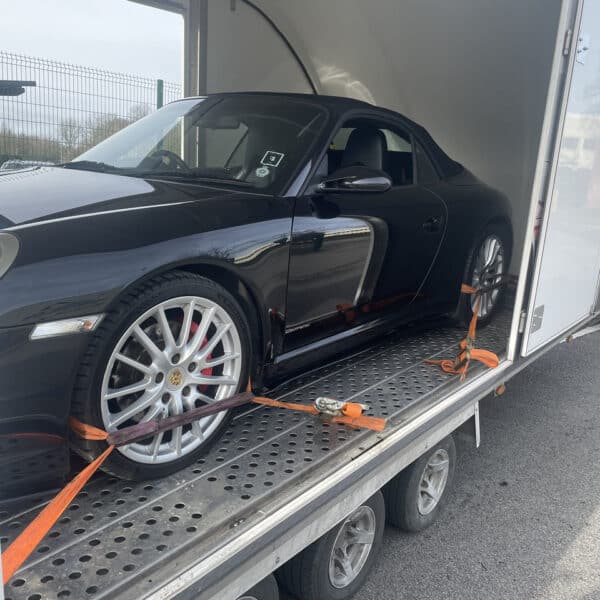 170226 2005 Porsche 911 Cabriolet Transported back to HQ 2