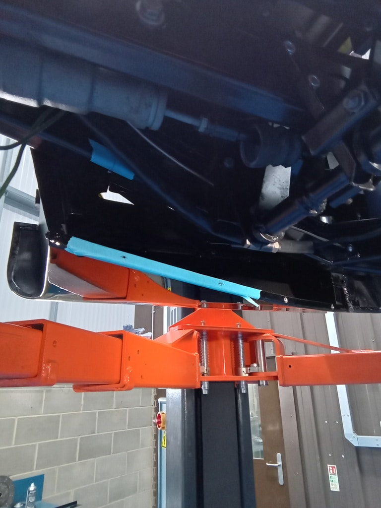 180226 1953 Aston Martin DB2 Trims 11