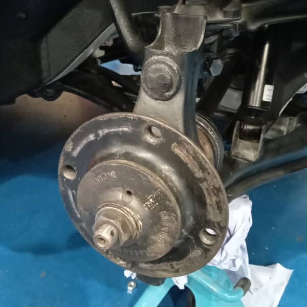 180226 1969 Audi 72L Wishbone and Torsion Arm Bushes Replaced 13