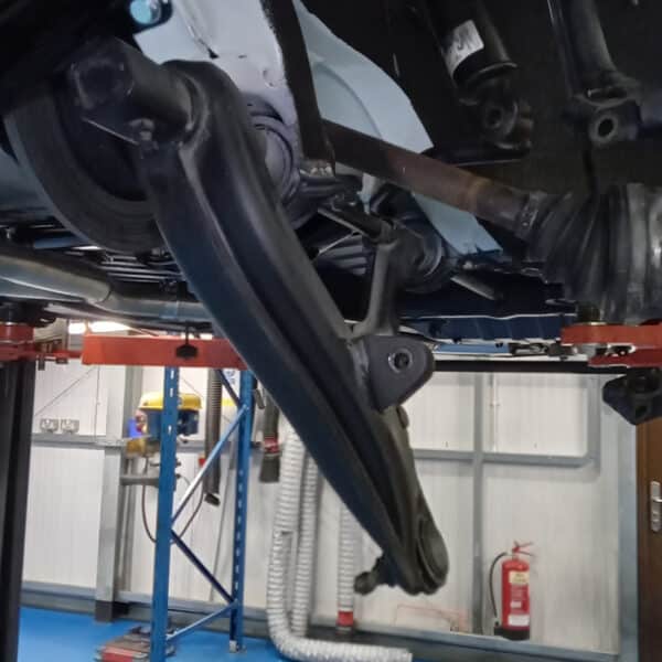 180226 1969 Audi 72L Wishbone and Torsion Arm Bushes Replaced 3