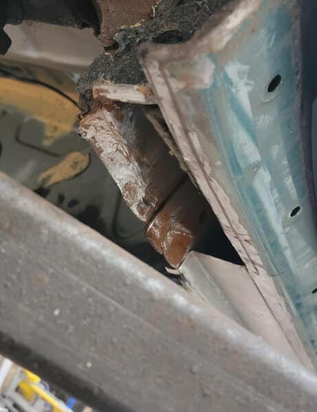 190226 1998 Citroen Saxo VTR Sills 10